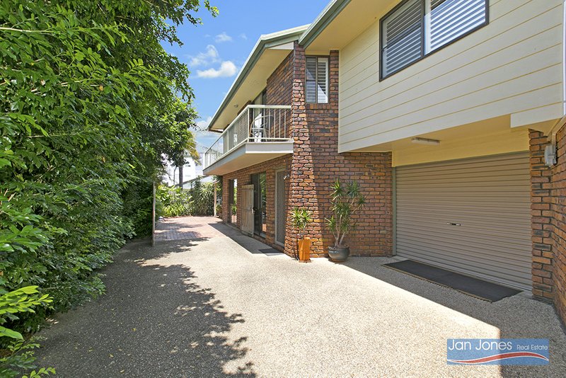 Photo - Unit 5/2 Landsborough Ave , Scarborough QLD 4020 - Image 3