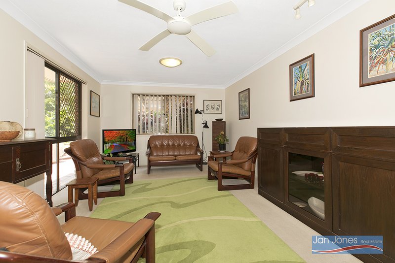 Photo - Unit 5/2 Landsborough Ave , Scarborough QLD 4020 - Image 4