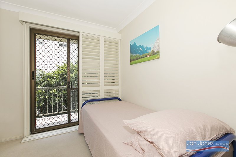 Photo - Unit 5/2 Landsborough Ave , Scarborough QLD 4020 - Image 18