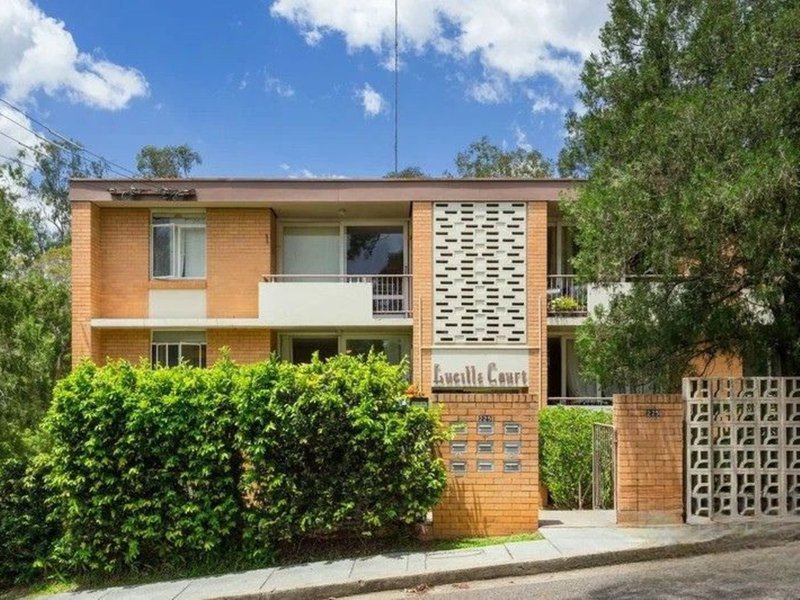 Photo - Unit 5/225 Carmody Road, St Lucia QLD 4067 - Image 2