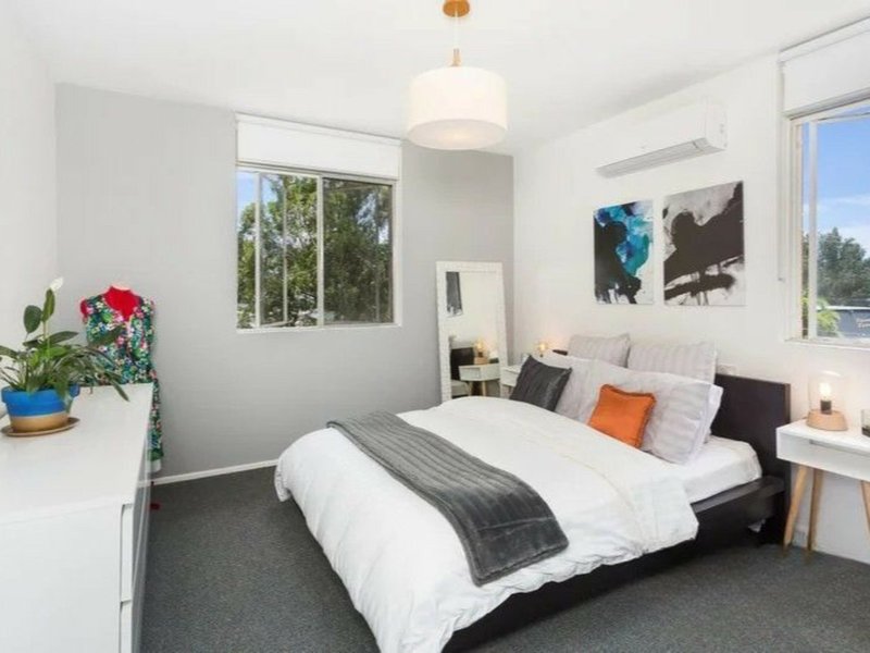 Photo - Unit 5/225 Carmody Road, St Lucia QLD 4067 - Image 6