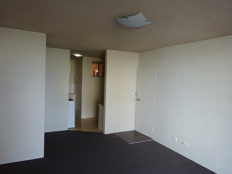 Photo - Unit 5/3-7 Peel Street, Tuncurry NSW 2428 - Image 4