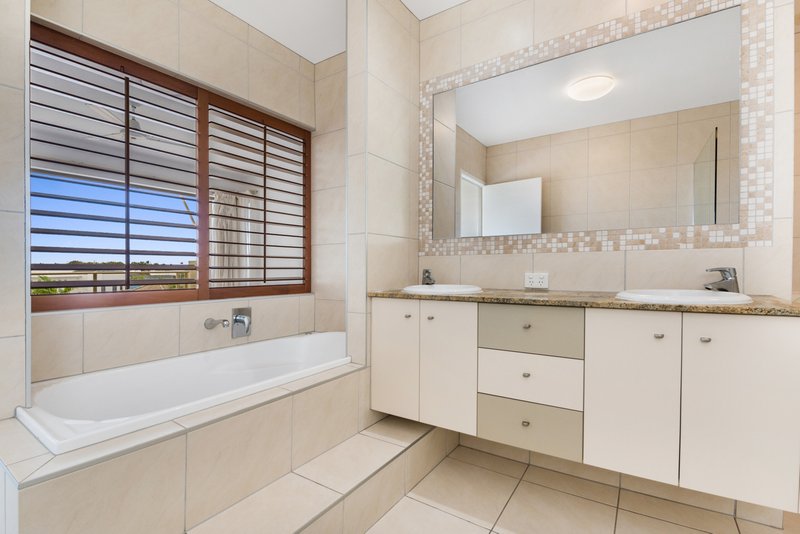 Photo - Unit 53/1 Grenada Way, Kawana Island QLD 4575 - Image 8