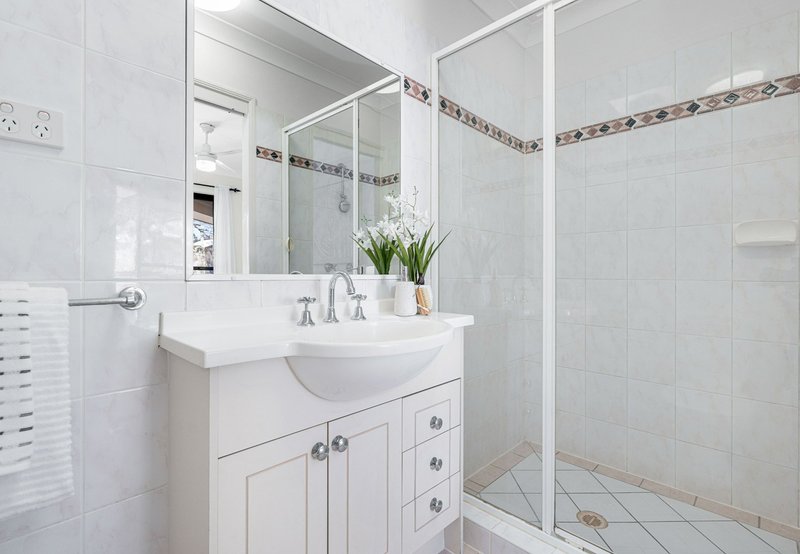 Photo - Unit 5/330 Hawthorne Road, Hawthorne QLD 4171 - Image 9
