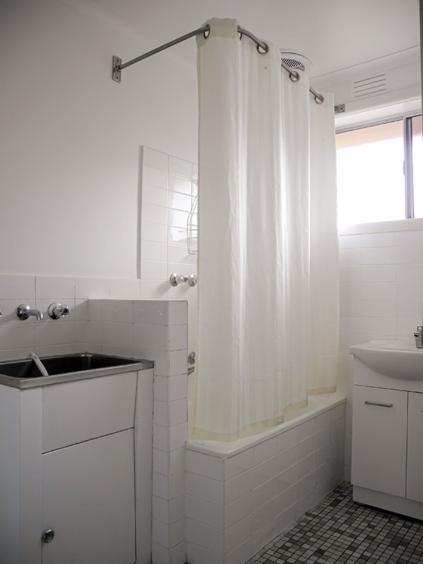 Photo - Unit 5/4 Simpsons Road, Box Hill VIC 3128 - Image 6