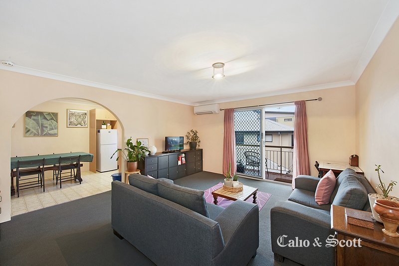 Photo - Unit 5/401 Rode Rd , Chermside QLD 4032 - Image 2