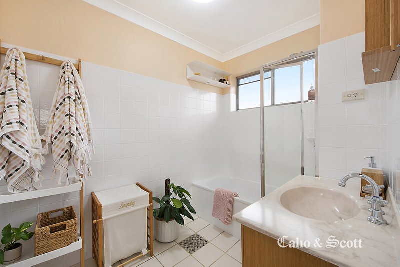 Photo - Unit 5/401 Rode Rd , Chermside QLD 4032 - Image 8