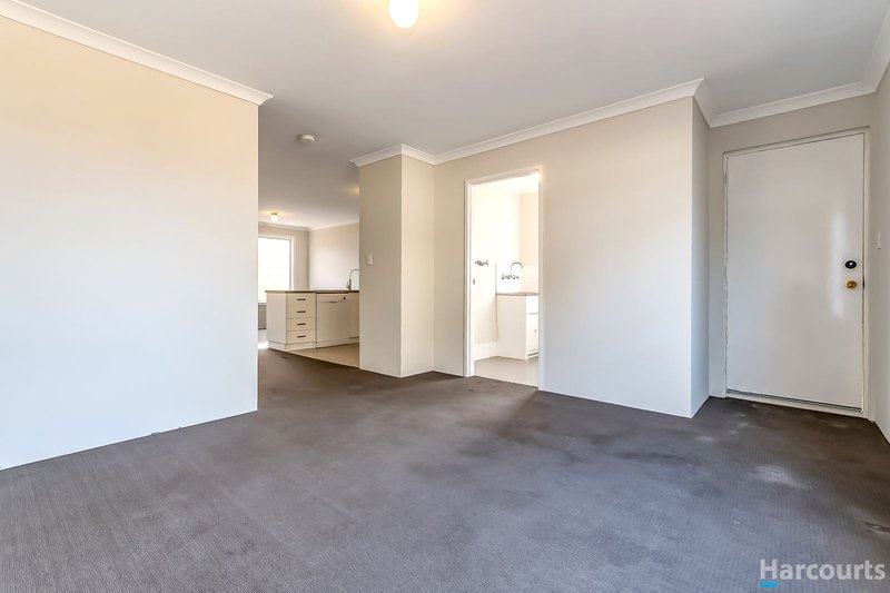 Photo - Unit 5/5 Jamaica Lane, Clarkson WA 6030 - Image 4