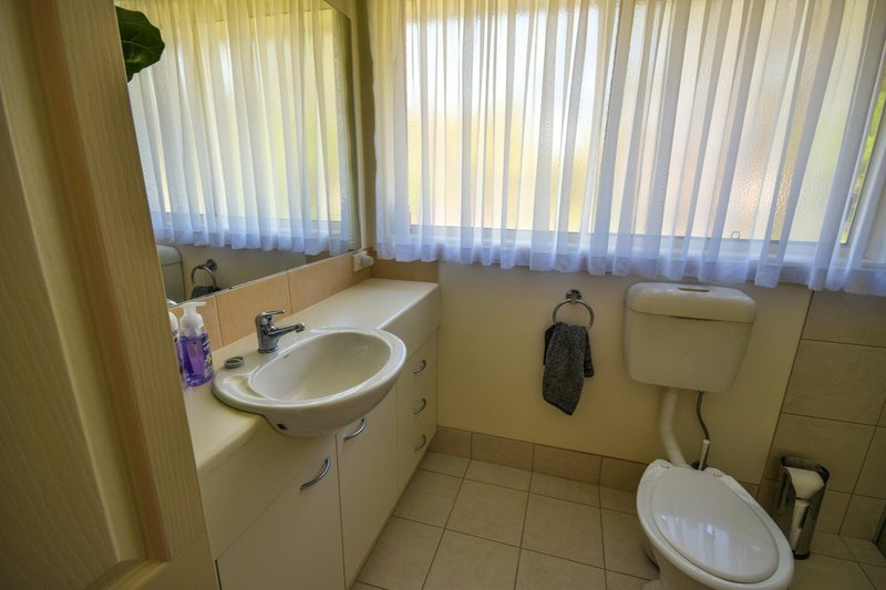 Photo - Unit 5/5 Kingscote Dve , Metung VIC 3904 - Image 9