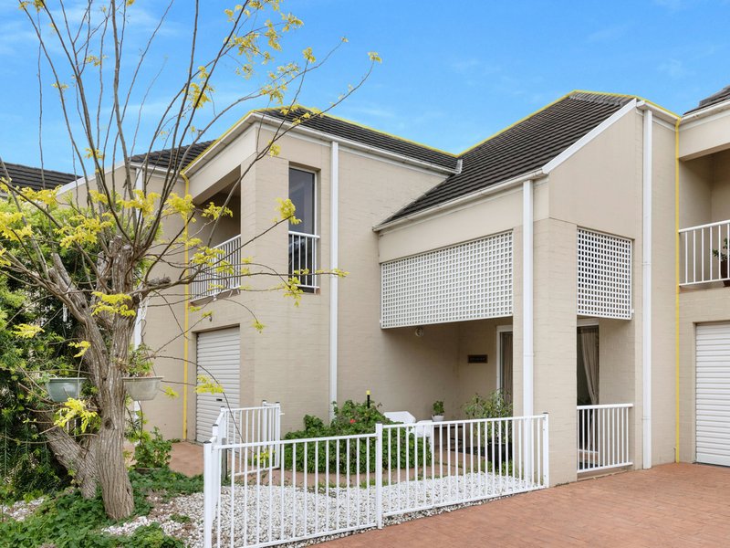 Photo - Unit 5/50 Jacobs Drive, Sussex Inlet NSW 2540 - Image 11