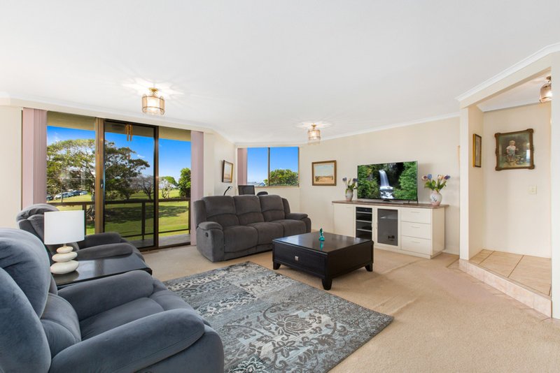 Photo - Unit 5E 3 - 9 Eden Street, Tweed Heads NSW 2485 - Image 5