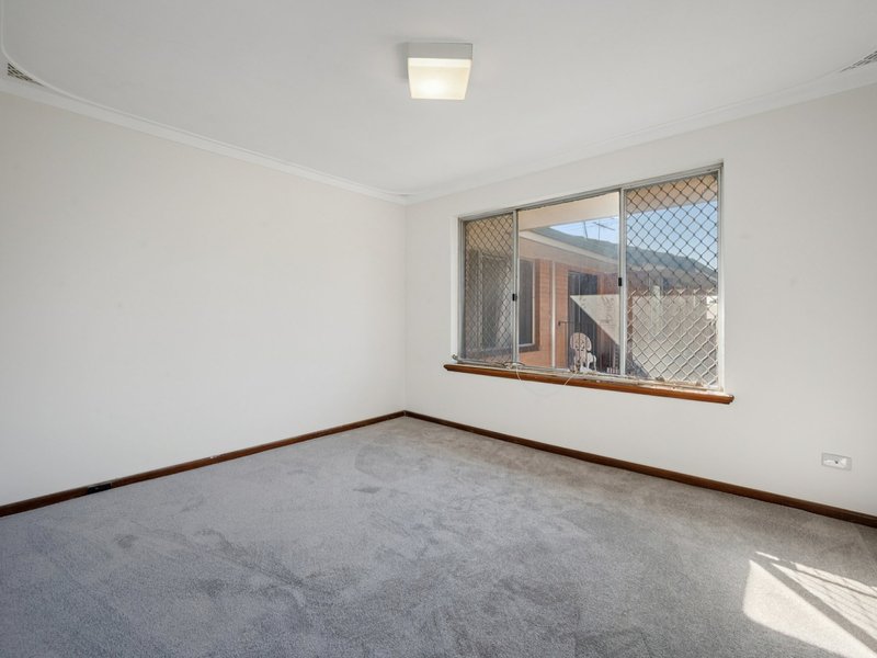 Photo - Unit 6 171-173 Safety Bay Road, Shoalwater WA 6169 - Image 10