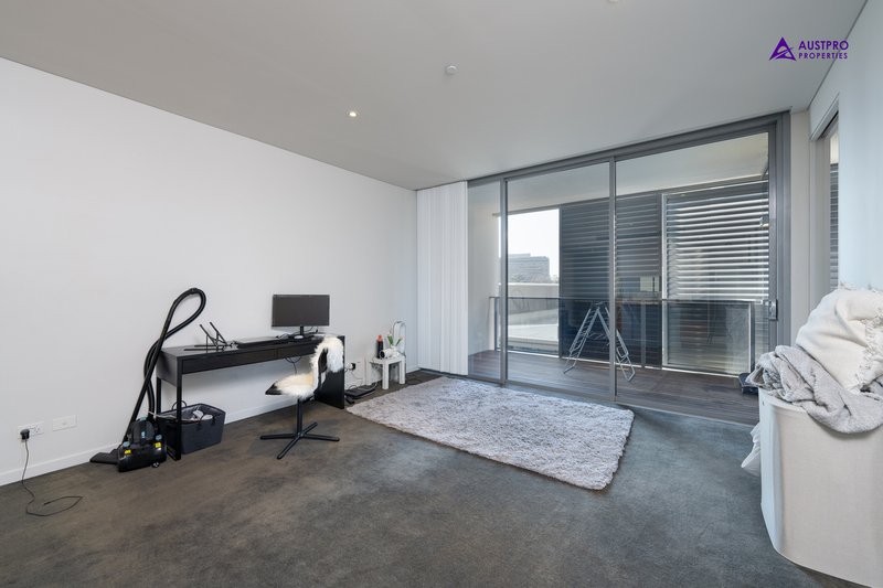 Photo - Unit 604/8 Adelaide Terrace, East Perth WA 6004 - Image 5