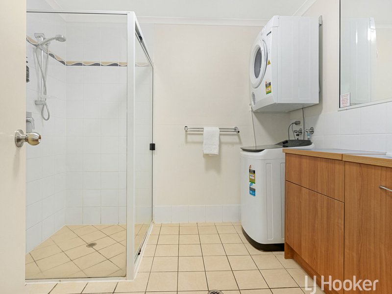 Photo - Unit 614-615/13 Buccaneer Drive, Urangan QLD 4655 - Image 11