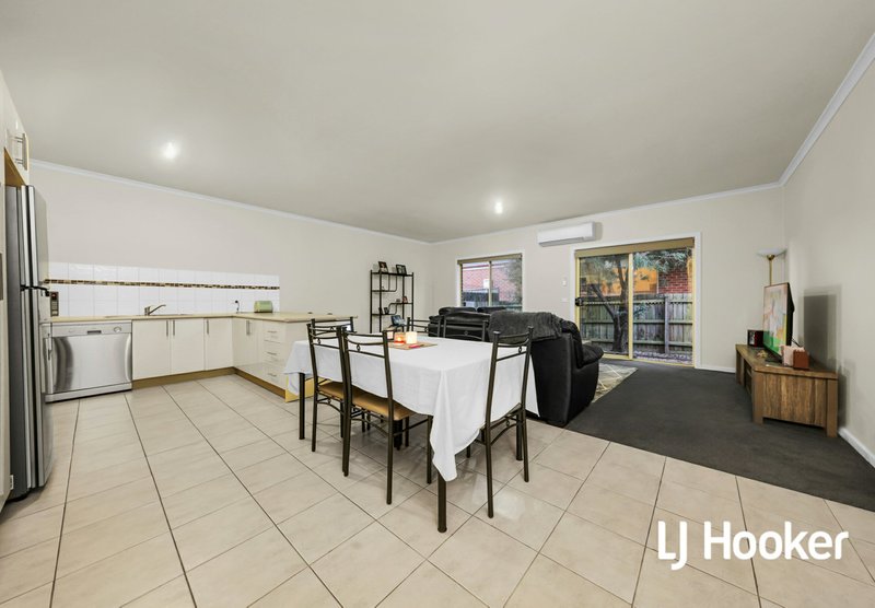 Photo - Unit 6/143 Windham Street, Wallan VIC 3756 - Image 7