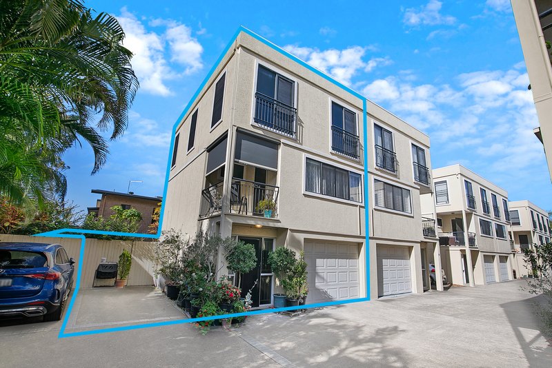 Photo - Unit 6/16-18 Georgina Street, Woody Point QLD 4019 - Image 2
