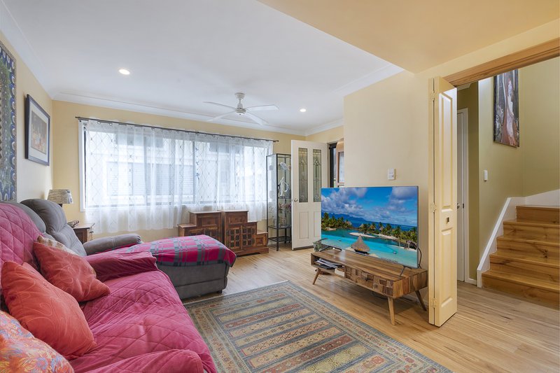 Photo - Unit 6/16-18 Georgina Street, Woody Point QLD 4019 - Image 10