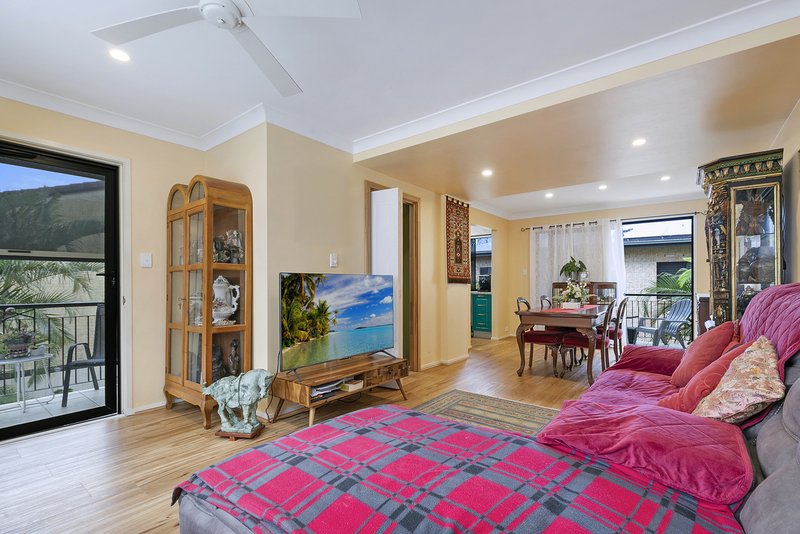 Photo - Unit 6/16-18 Georgina Street, Woody Point QLD 4019 - Image 12