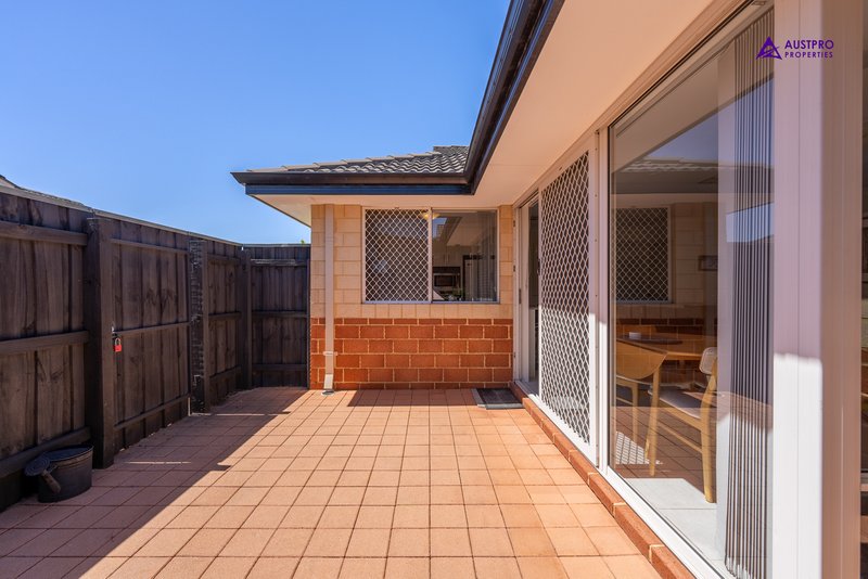 Photo - Unit 6/17 Yallambee Way, Queens Park WA 6107 - Image 24