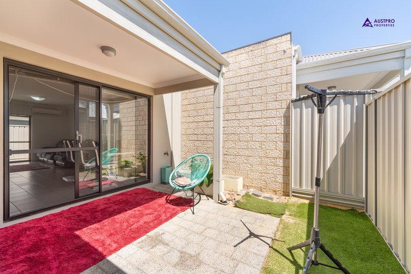 Photo - Unit 6/18 Gowrie Approach, Canning Vale WA 6155 - Image 16