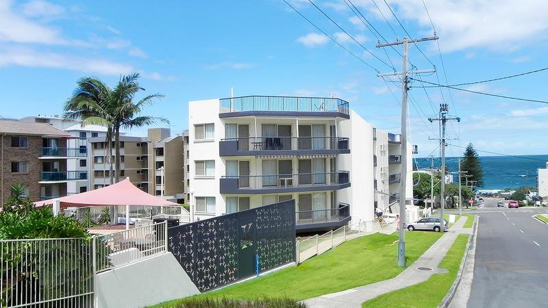 Unit 6/20 Warne Terrace, Kings Beach QLD 4551