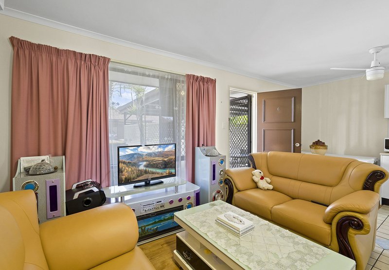 Photo - Unit 6/24-28 Albert St. , Eagleby QLD 4207 - Image 4