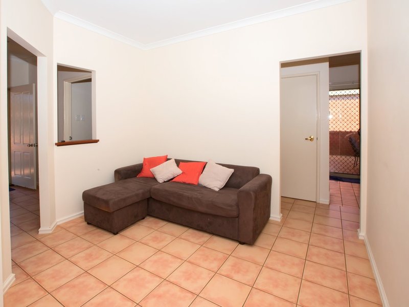 Photo - Unit 6/29 Lockyer Street, Bulgarra WA 6714 - Image 5