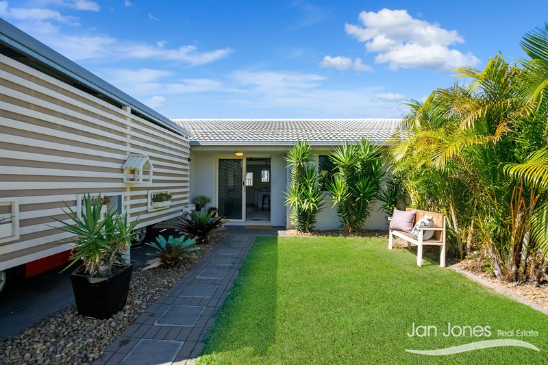 Photo - Unit 6/30 Silvyn St , Redcliffe QLD 4020 - Image 2