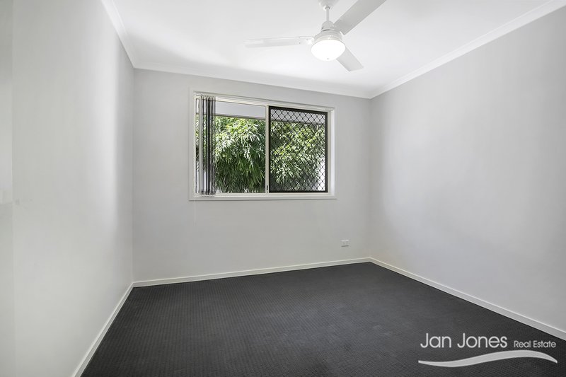 Photo - Unit 6/30 Silvyn St , Redcliffe QLD 4020 - Image 12