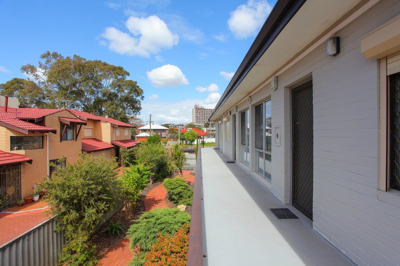Photo - Unit 6/348A Mill Point Road, South Perth WA 6151 - Image 1