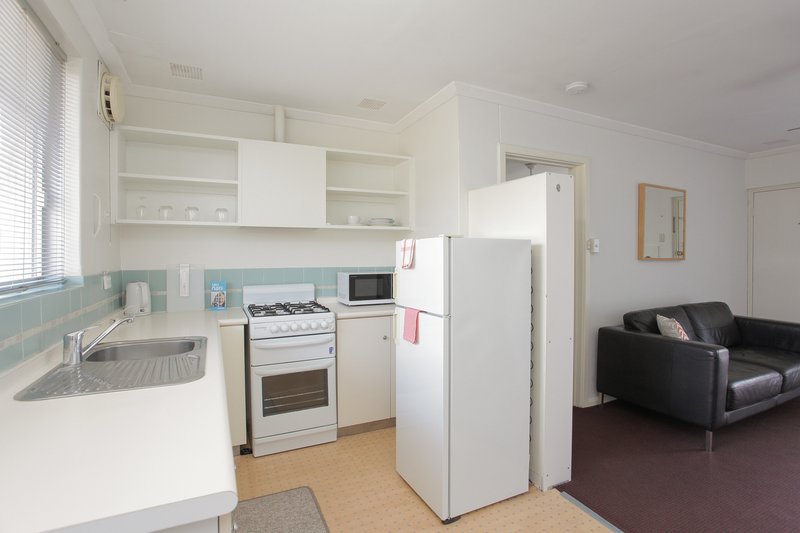 Photo - Unit 6/348A Mill Point Road, South Perth WA 6151 - Image 5