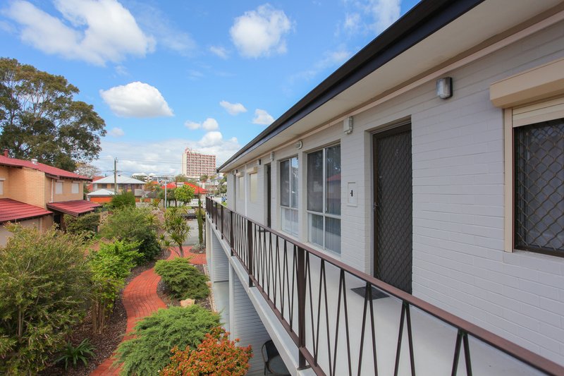 Photo - Unit 6/348A Mill Point Road, South Perth WA 6151 - Image 1