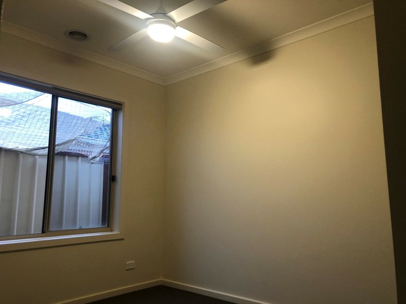 Photo - Unit 6/5 Eden Place, Wallan VIC 3756 - Image 7