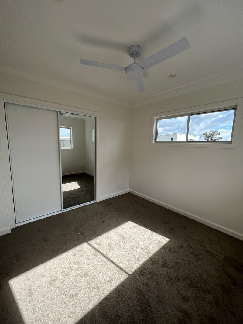 Photo - Unit 6/54 Bottlebrush Boulevard, Fletcher NSW 2287 - Image 15