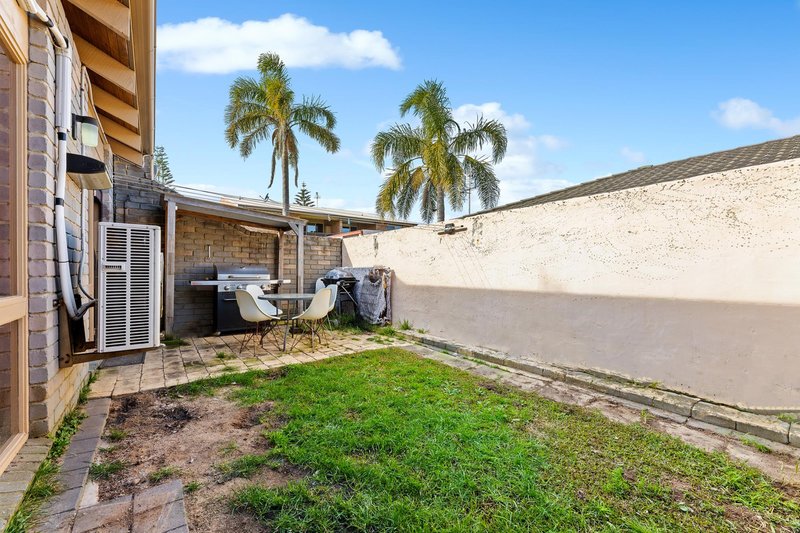 Photo - Unit 6/62-64 Smith Street, Broulee NSW 2537 - Image 13