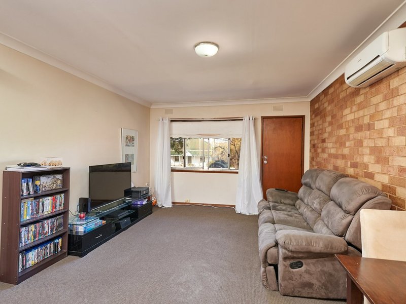 Photo - Unit 6/69 Beckwith Street, Wagga Wagga NSW 2650 - Image 2