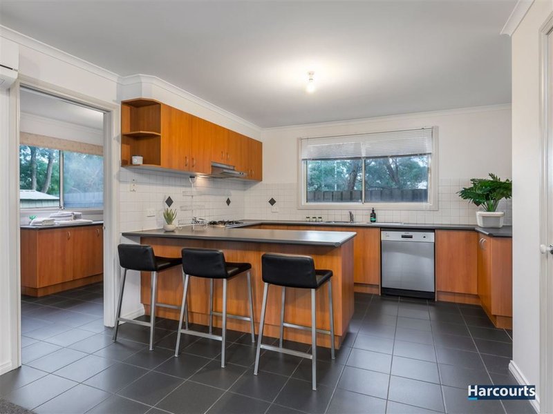 Photo - Unit 6/8 Canterbury Close, Rowville VIC 3178 - Image 3