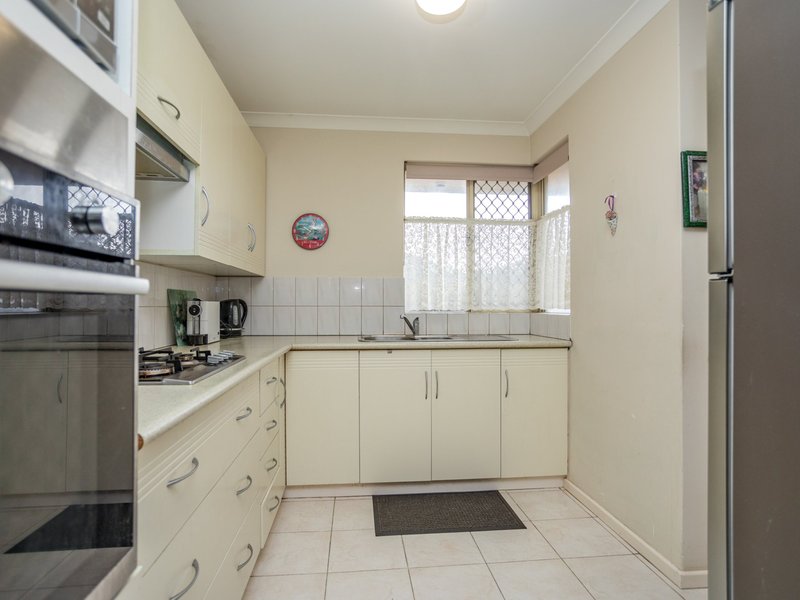 Photo - Unit 6/8 Heron Place, Maddington WA 6109 - Image 5