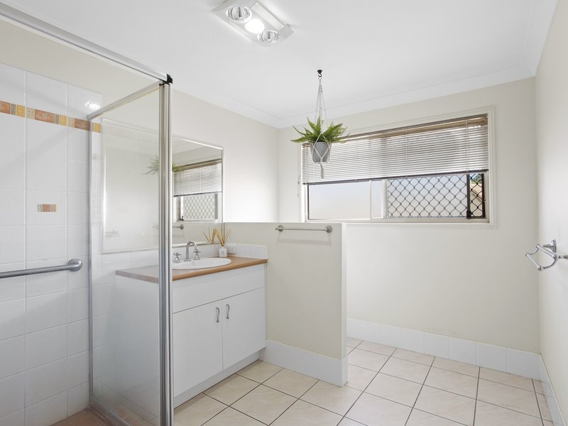 Photo - Unit 6/85 Sylvan Beach Esp , Bellara QLD 4507 - Image 8