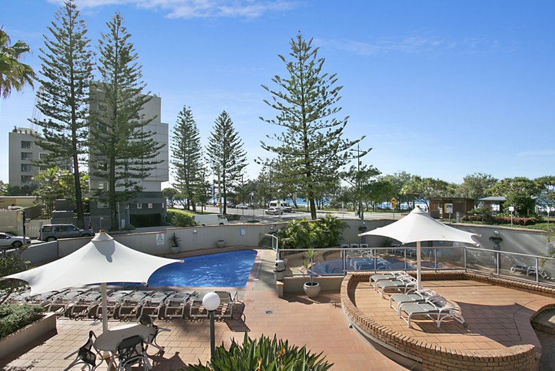 Photo - Unit 6B 5 Clifford Street, Surfers Paradise QLD 4217 - Image 10