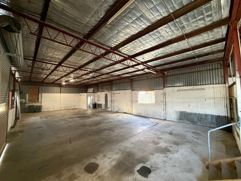 Photo - Unit 7 & 8/32 Beeton Parade, Taree NSW 2430 - Image 3