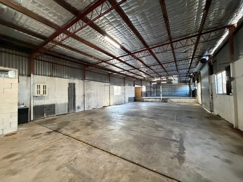 Photo - Unit 7 & 8/32 Beeton Parade, Taree NSW 2430 - Image 4
