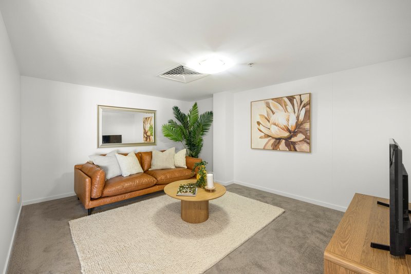 Photo - Unit 705/38 Mahogany Drive, Pelican Waters QLD 4551 - Image 9