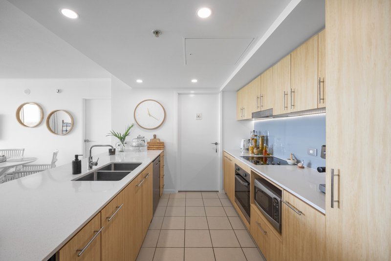 Photo - Unit 707/38 Mahogany Drive, Pelican Waters QLD 4551 - Image 8