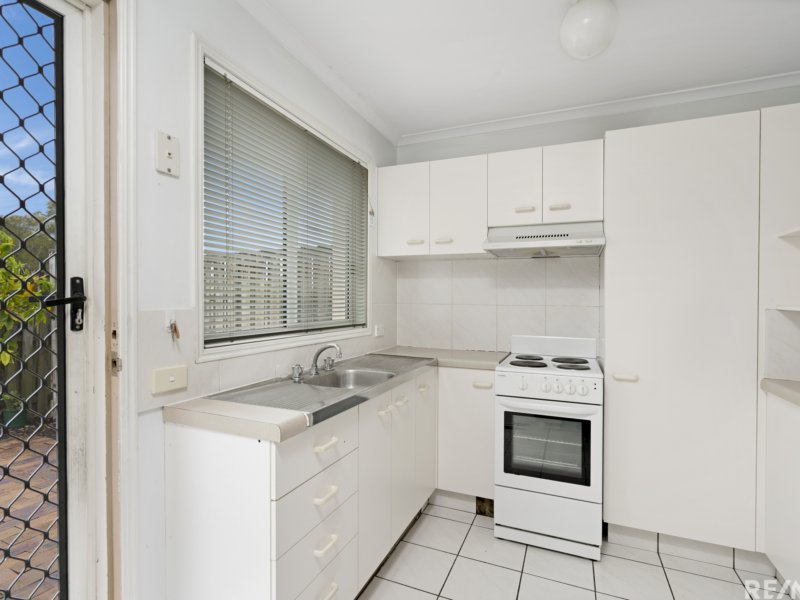 Photo - Unit 71/125 Pappas Way, Nerang QLD 4211 - Image 4