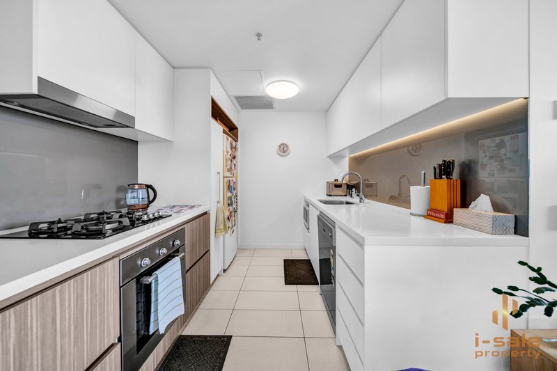 Photo - Unit 711/31 Musk Ave , Kelvin Grove QLD 4059 - Image 2