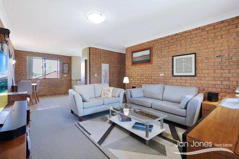 Photo - Unit 7/176-178 Hornibrook Esplanade, Clontarf QLD 4019 - Image 5