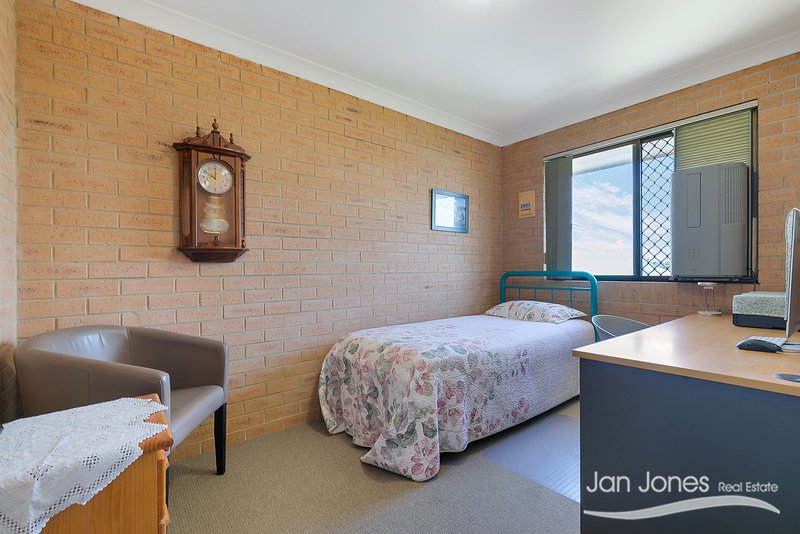 Photo - Unit 7/176-178 Hornibrook Esplanade, Clontarf QLD 4019 - Image 14
