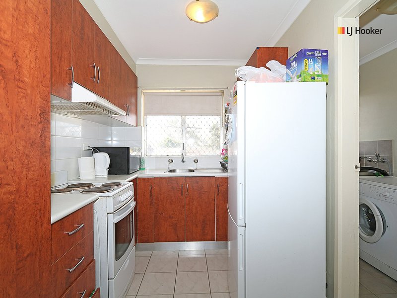 Photo - Unit 7/187 Lake Albert Road, Kooringal NSW 2650 - Image 4