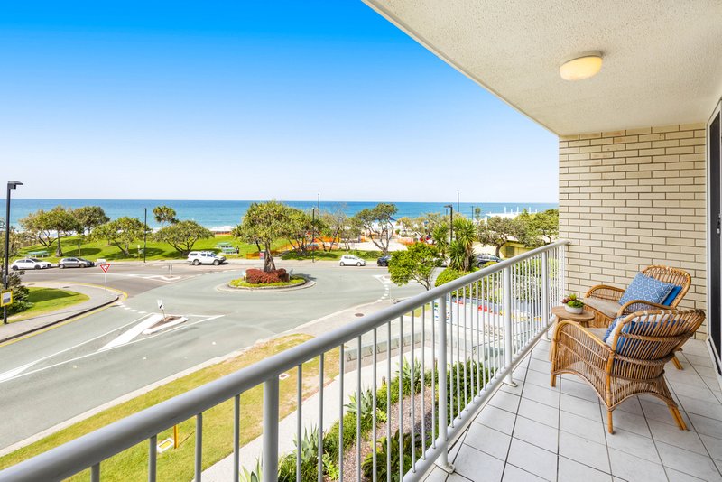 Photo - Unit 7/28 Orvieto Terrace, Kings Beach QLD 4551 - Image 3